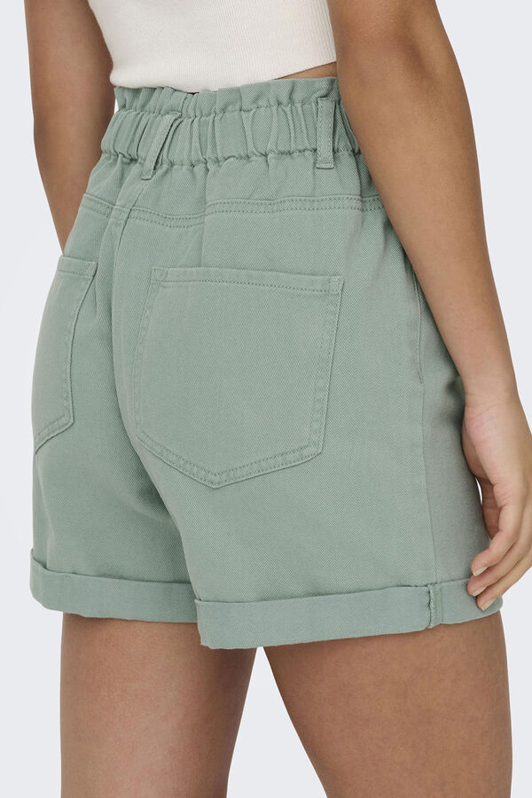 JDY Short mom fit verde