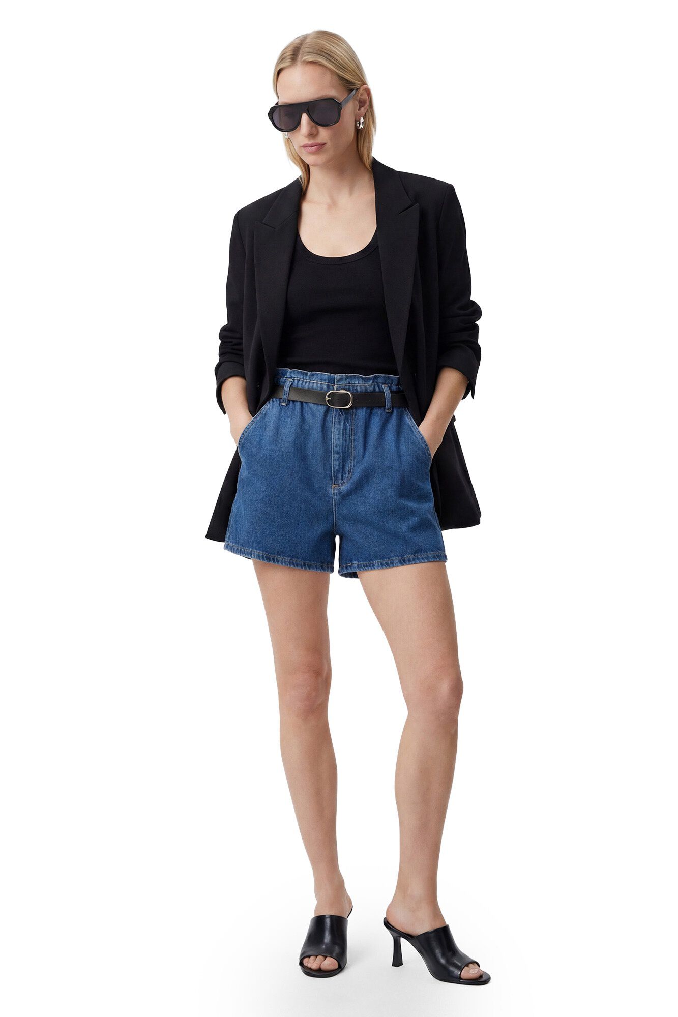 Koton Shorts denim talle alto con cintur&oacute;n