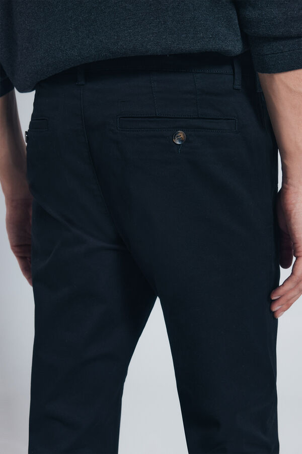 Springfield Pantal&oacute;n chino slim fit negro
