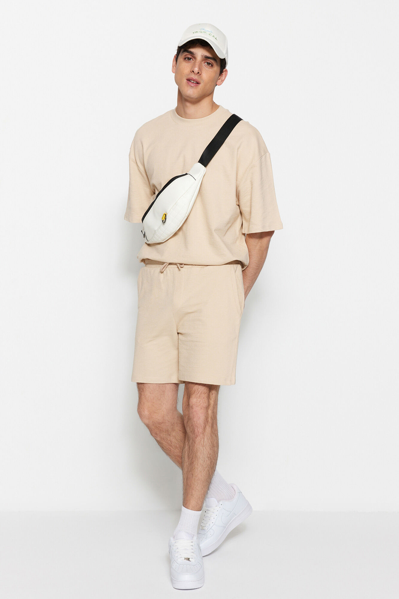 Trendyol Bermudas tipo jogger