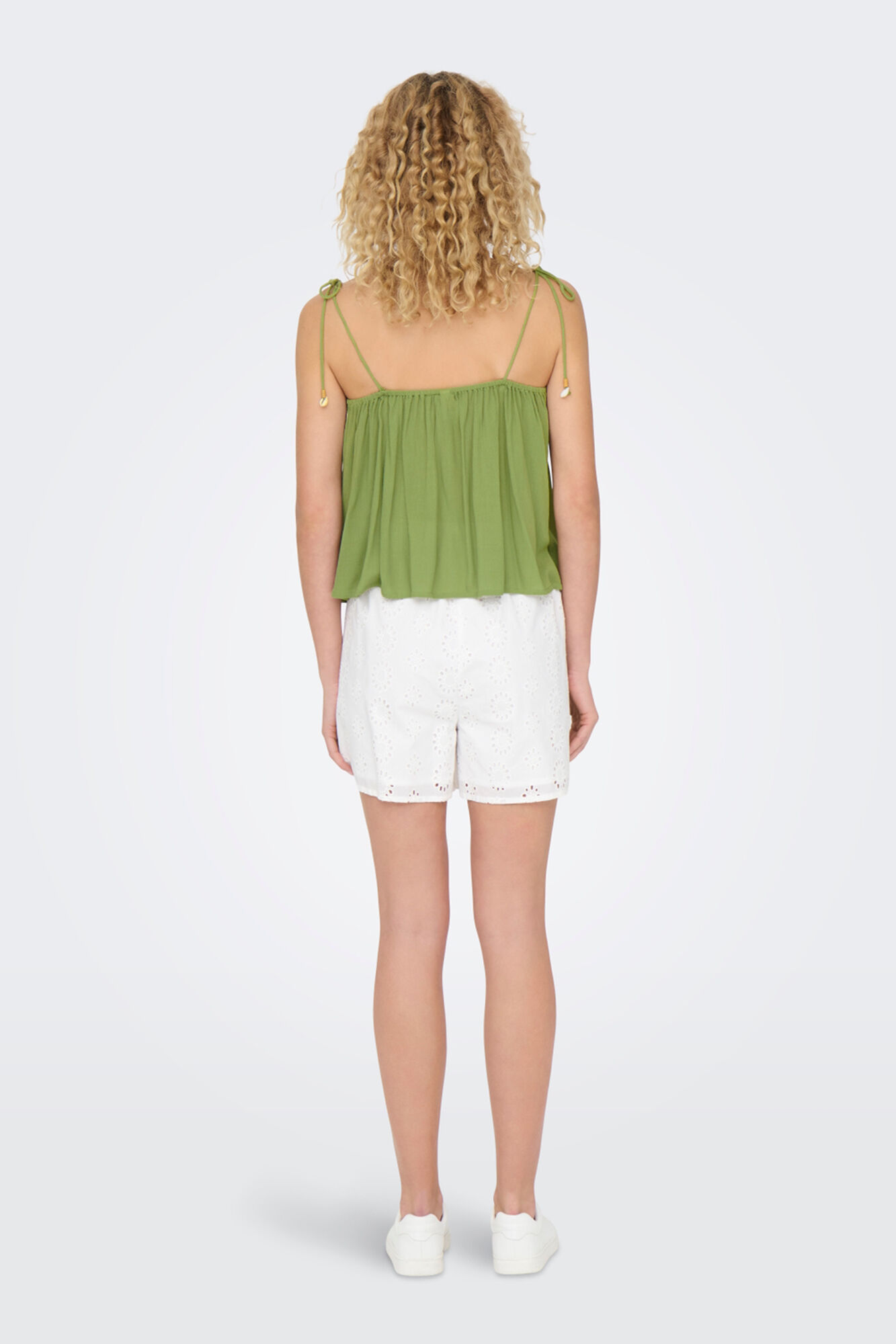 Only Top tirantes bordado