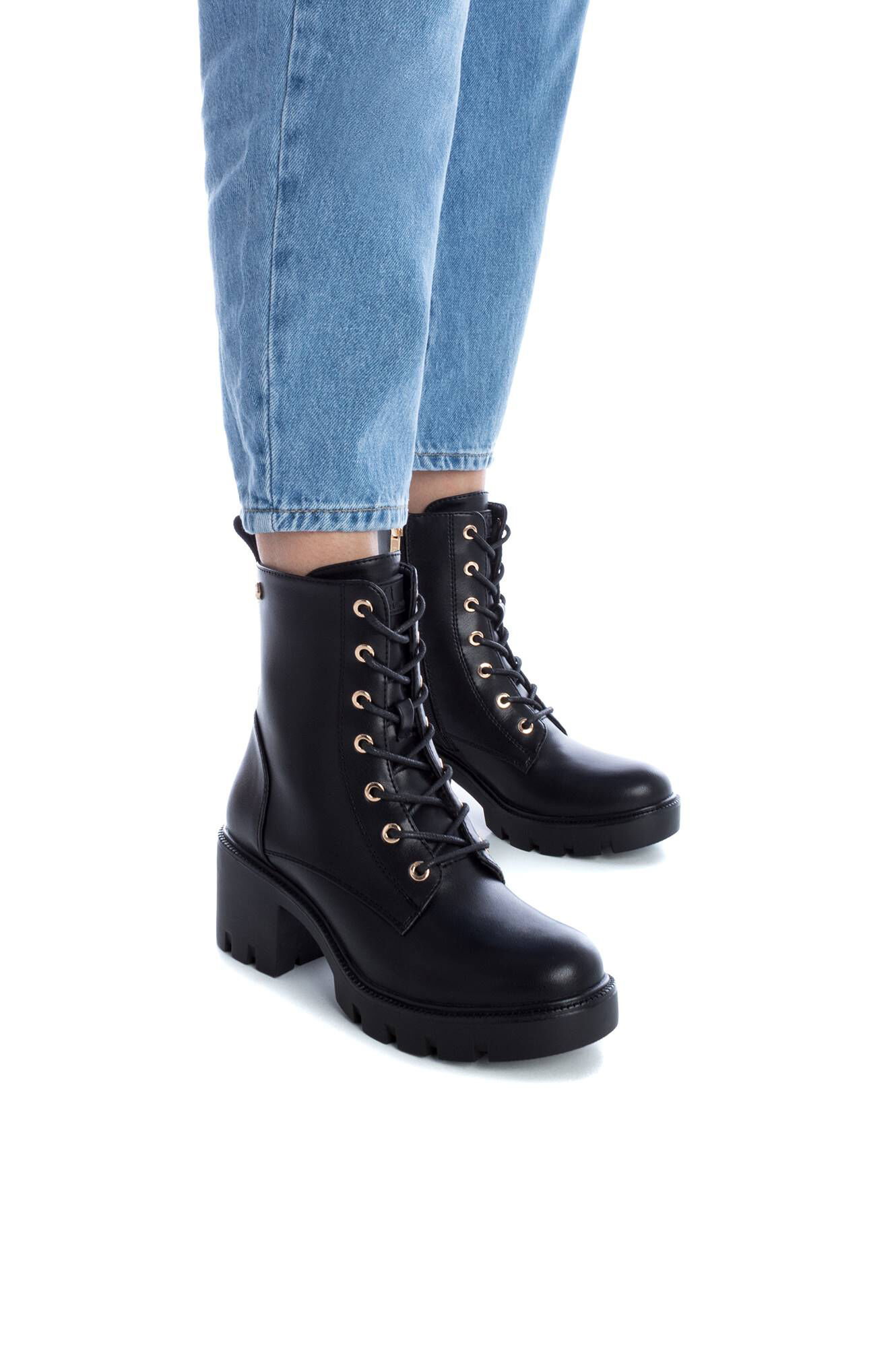 XTI Bot&iacute;n Se&ntilde;ora