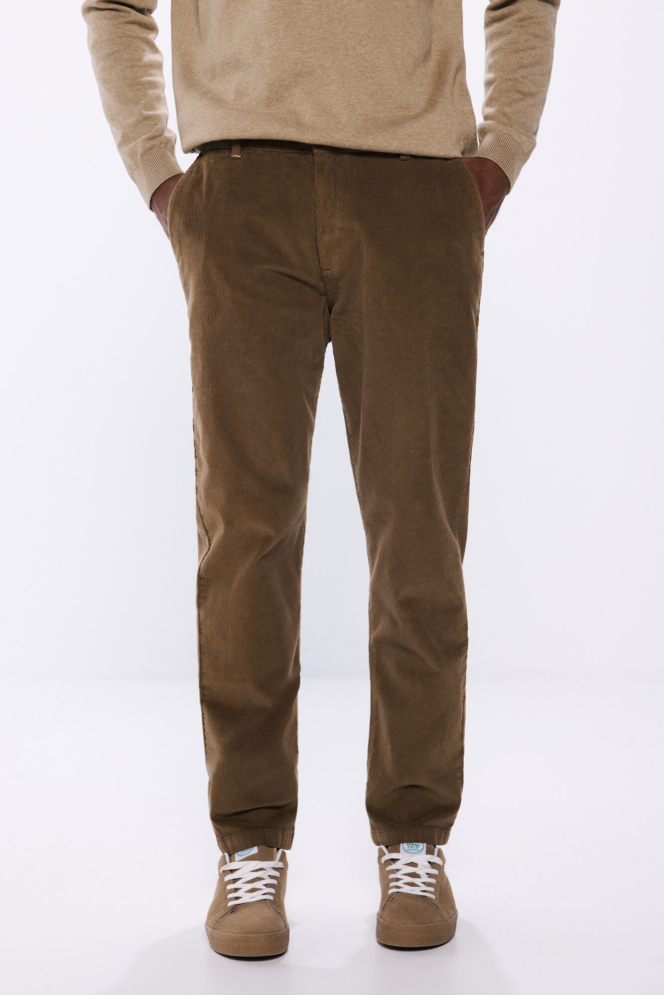 Springfield cal&ccedil;as chino de veludo lavadas e confort&aacute;veis