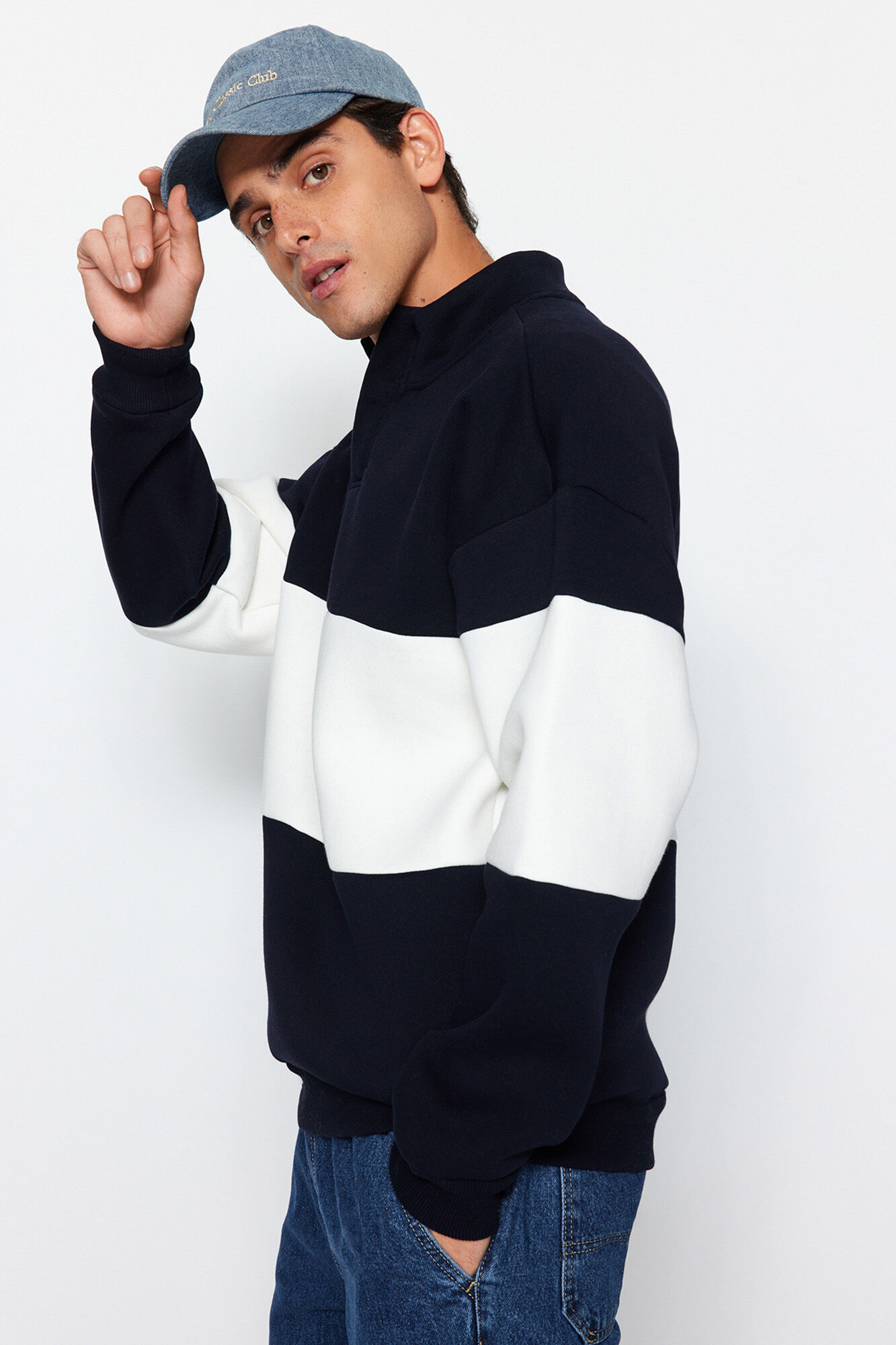 Trendyol Sweatshirt de polar com gola alta