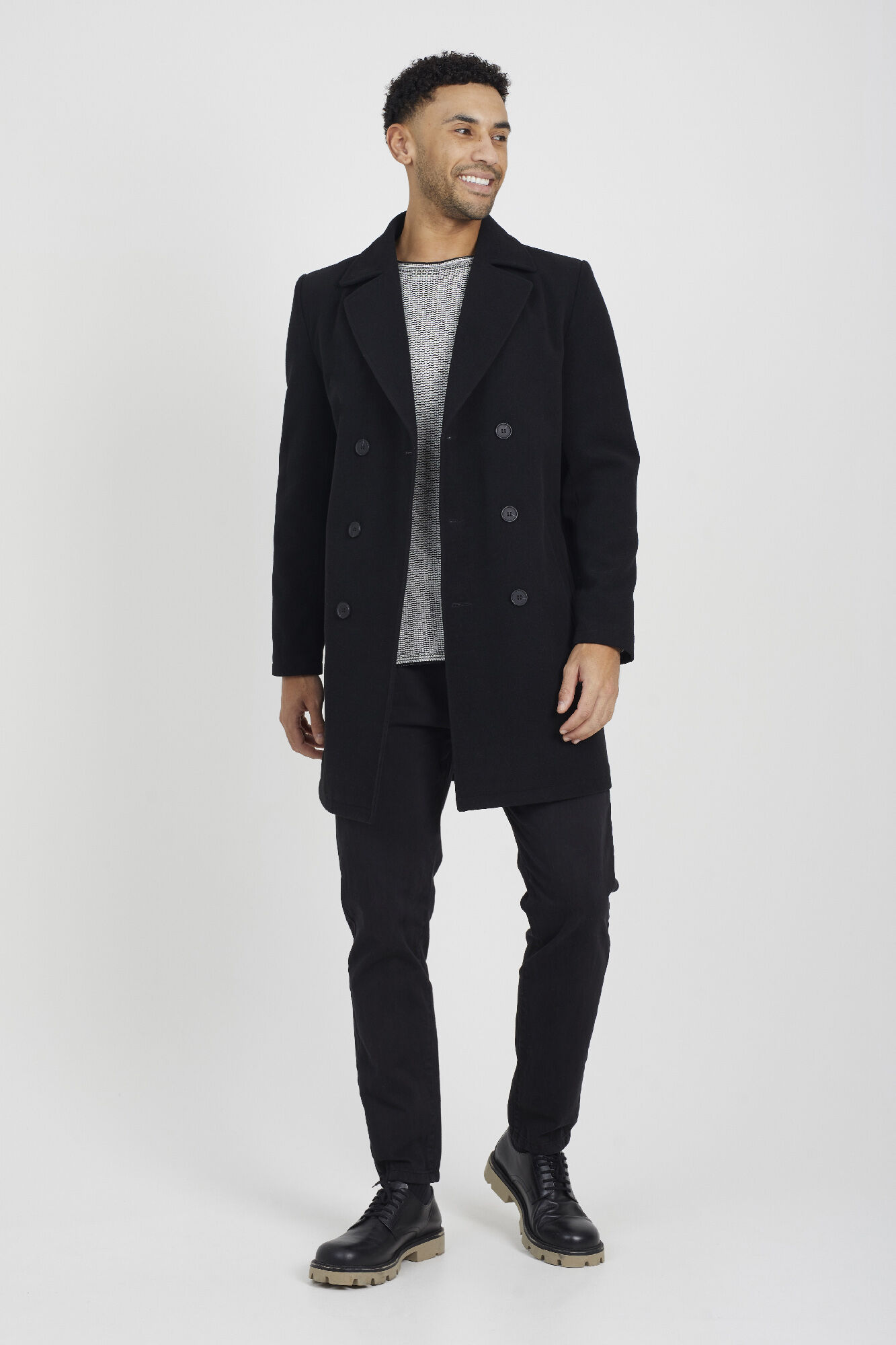 Brave Soul Sobretudo com fecho de bot&otilde;es