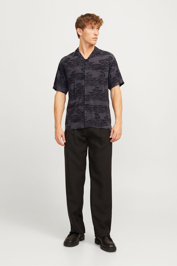 Jack & Jones Camisa estampada com corte descontra&iacute;do cinzento