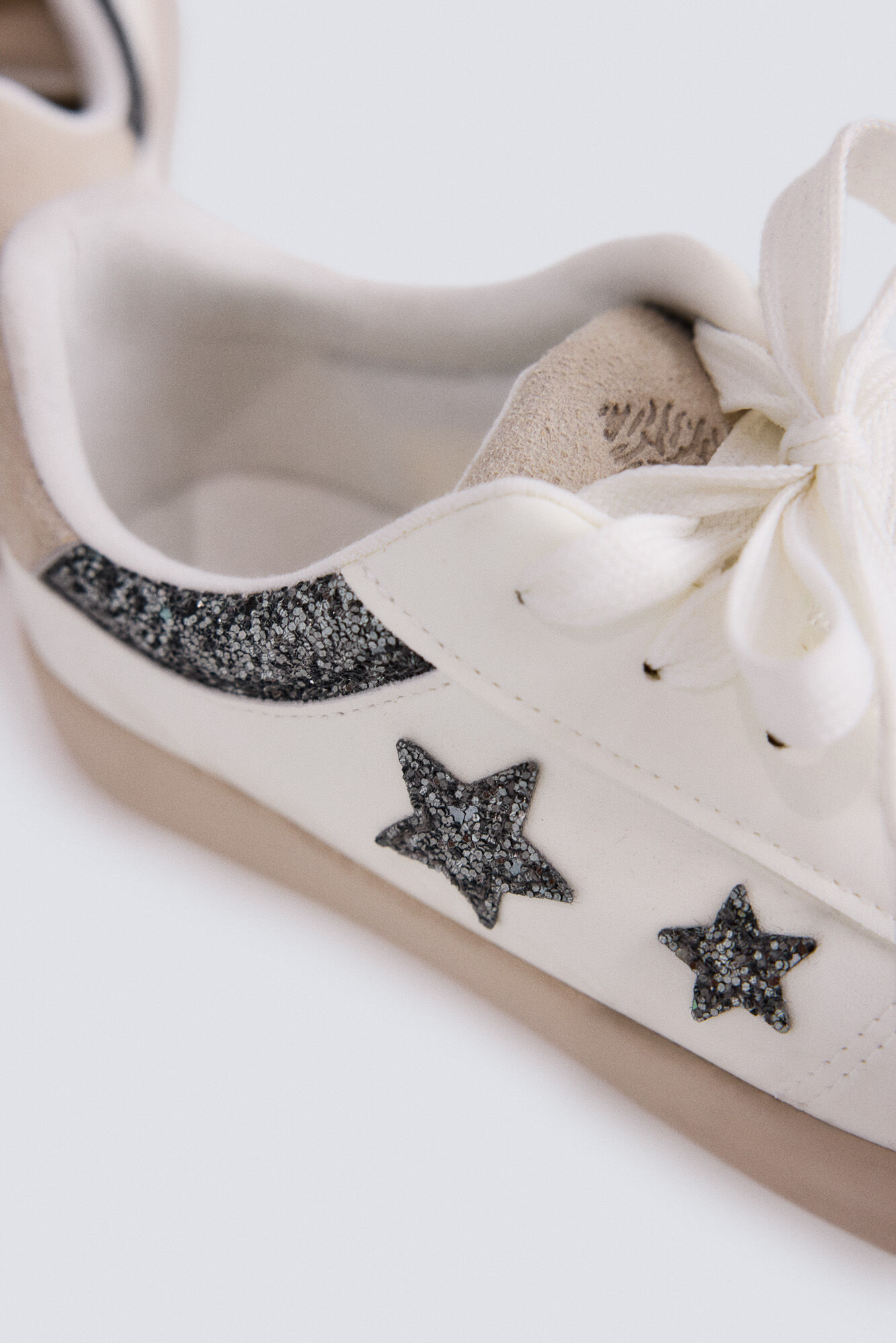 Springfield Chinelos de quarto com estrelas e brilho