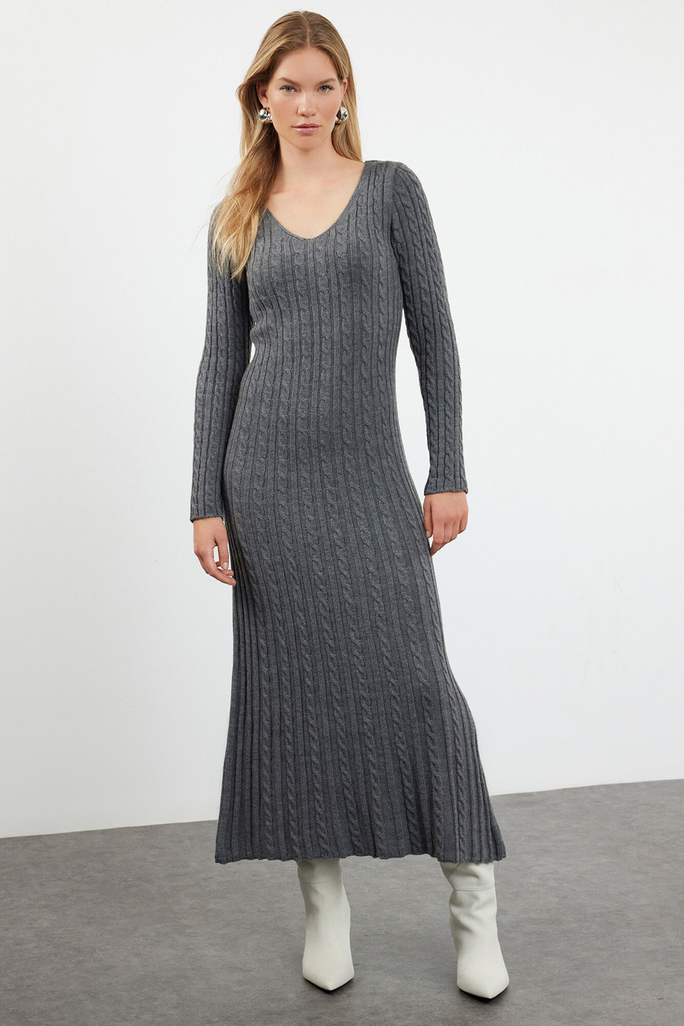 Trendyol Vestido largo b&aacute;sico