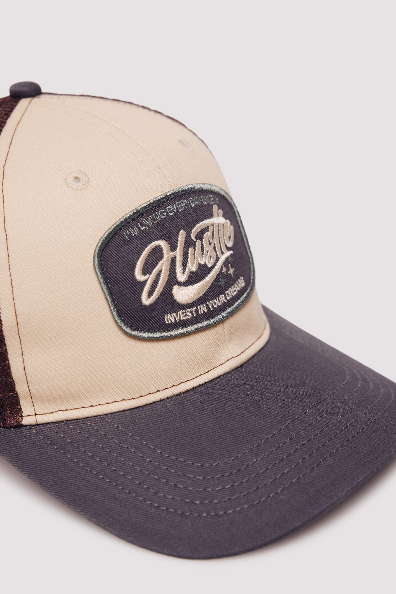 Springfield Bon&eacute; Trucker com patch frontal