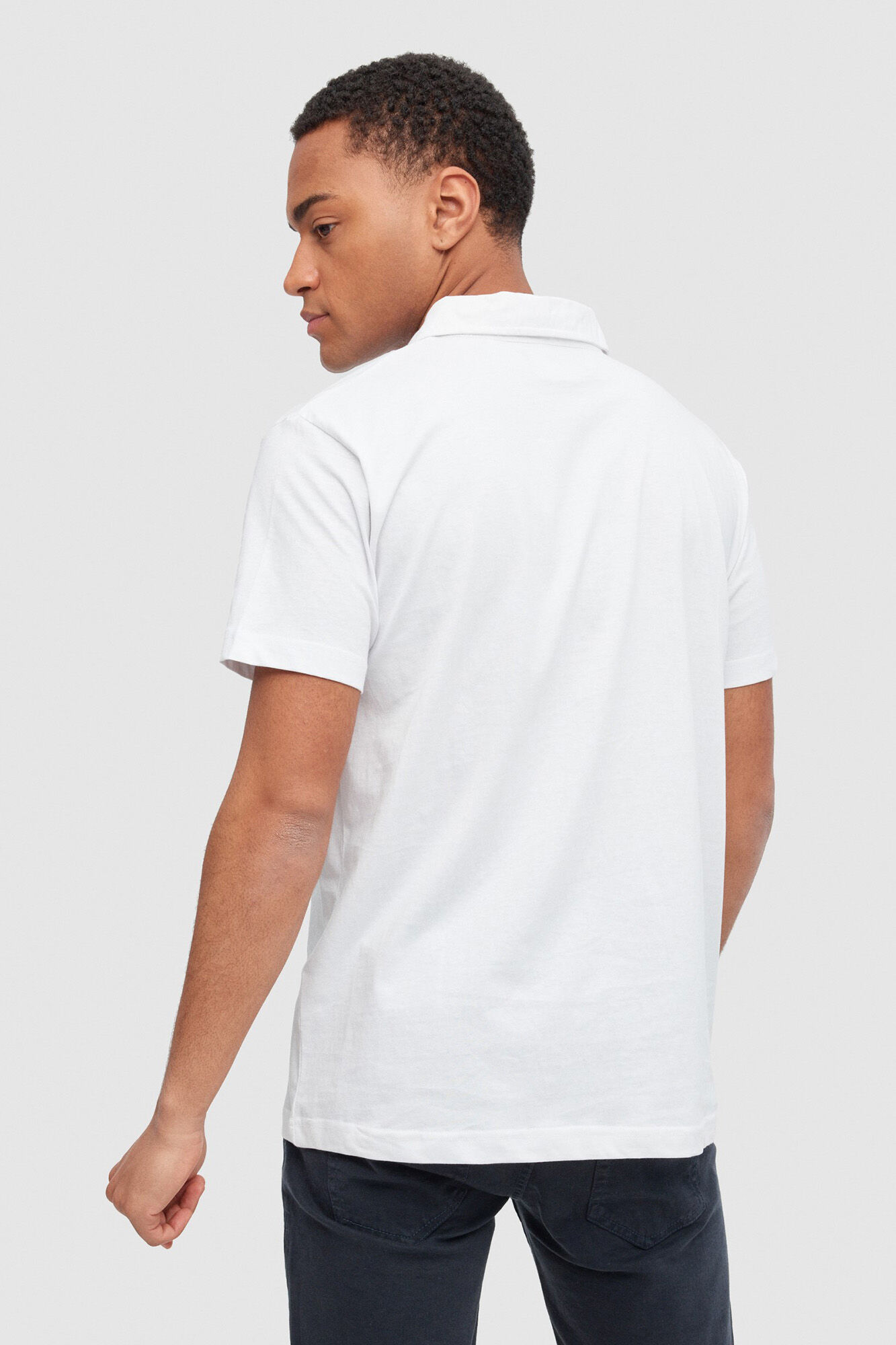 Inside Polo B&aacute;sico