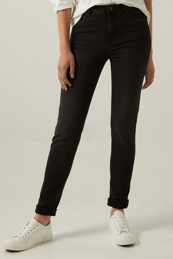 Springfield Jeans body shape lavado sostenible negro