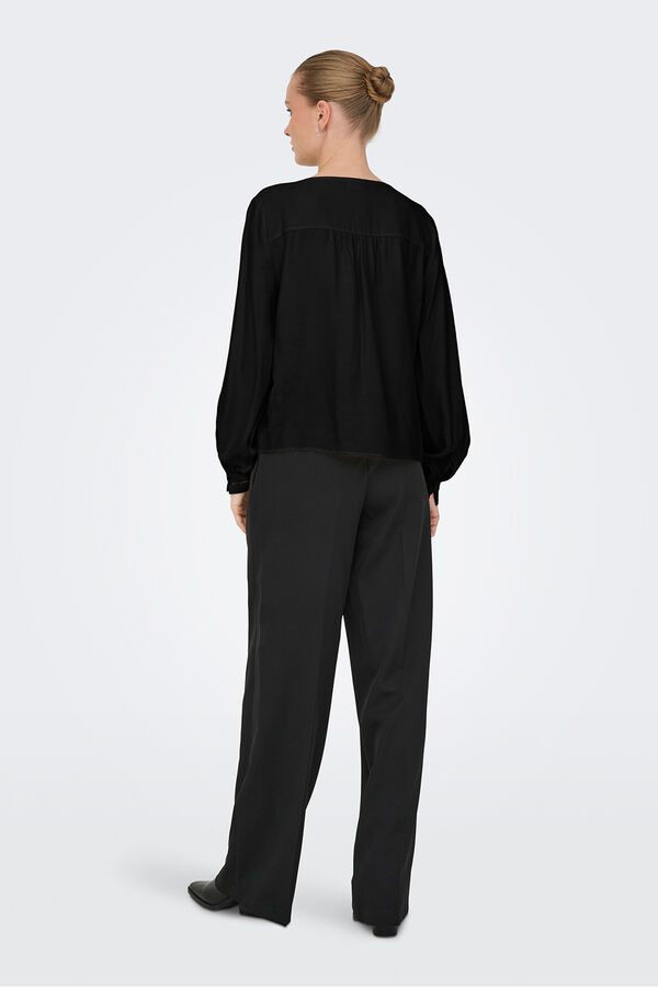 JDY Blusa manga larga bordada negro