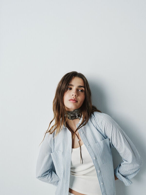 High Spirits Blusa rosa blush azul
