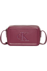 CK Jeans Bolso bandolera Calvin Klein burdeos