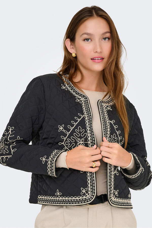 JDY Chaqueta acolchada bordada negro