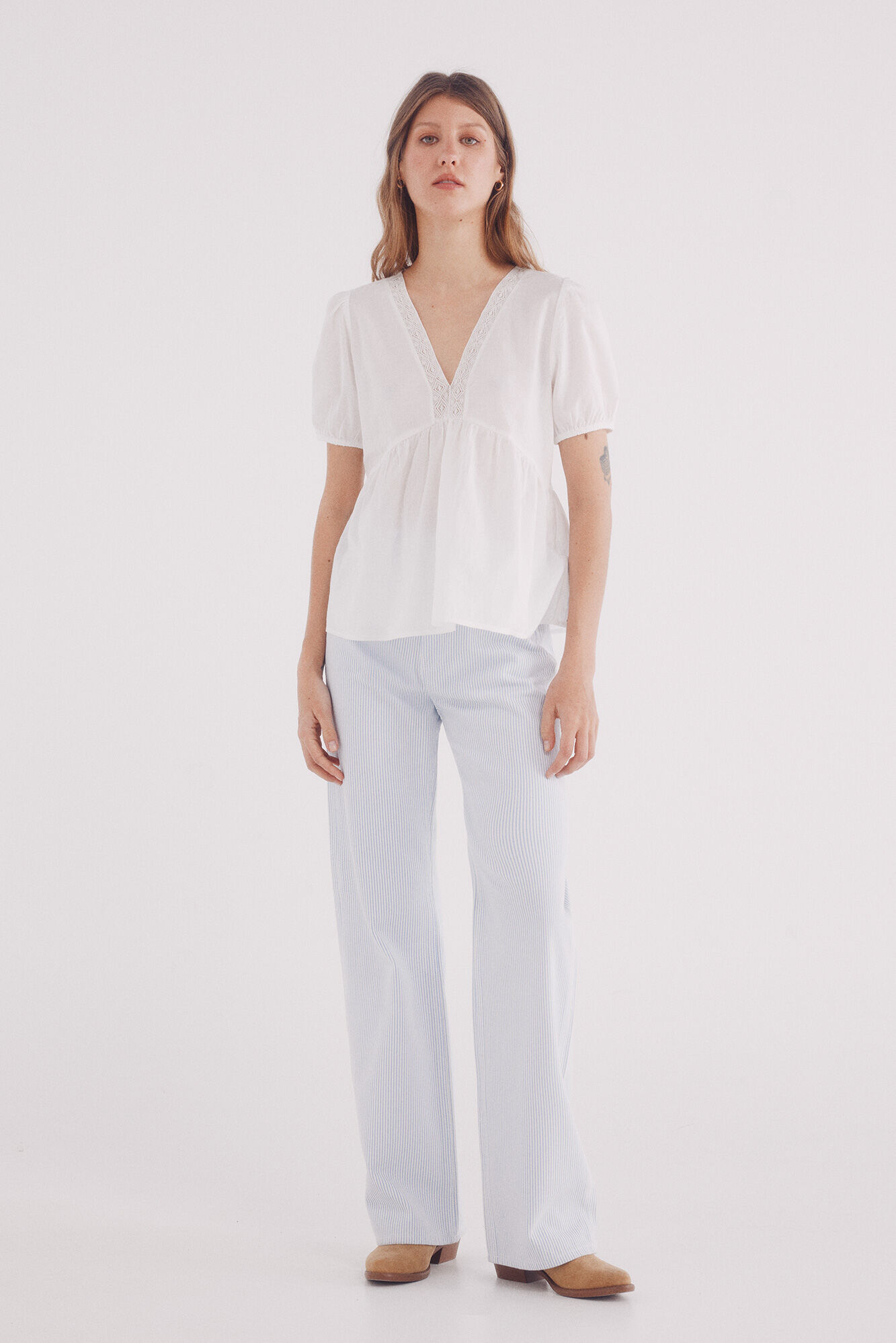 Springfield Blusa decote rendado