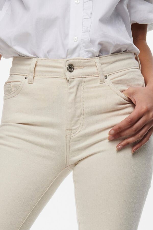 Only Jeans boca de sino cru