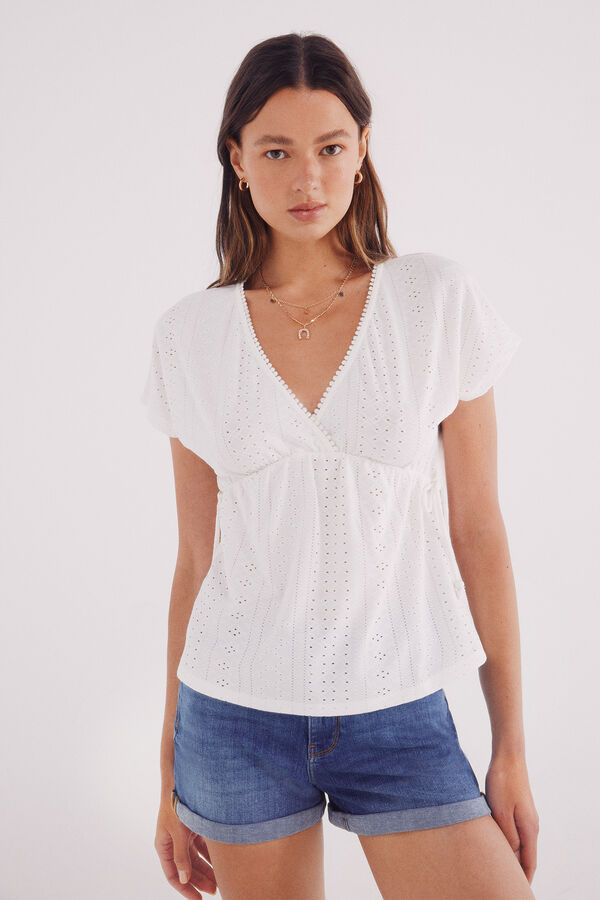 Springfield Top bordado suizo lazos cintura beige