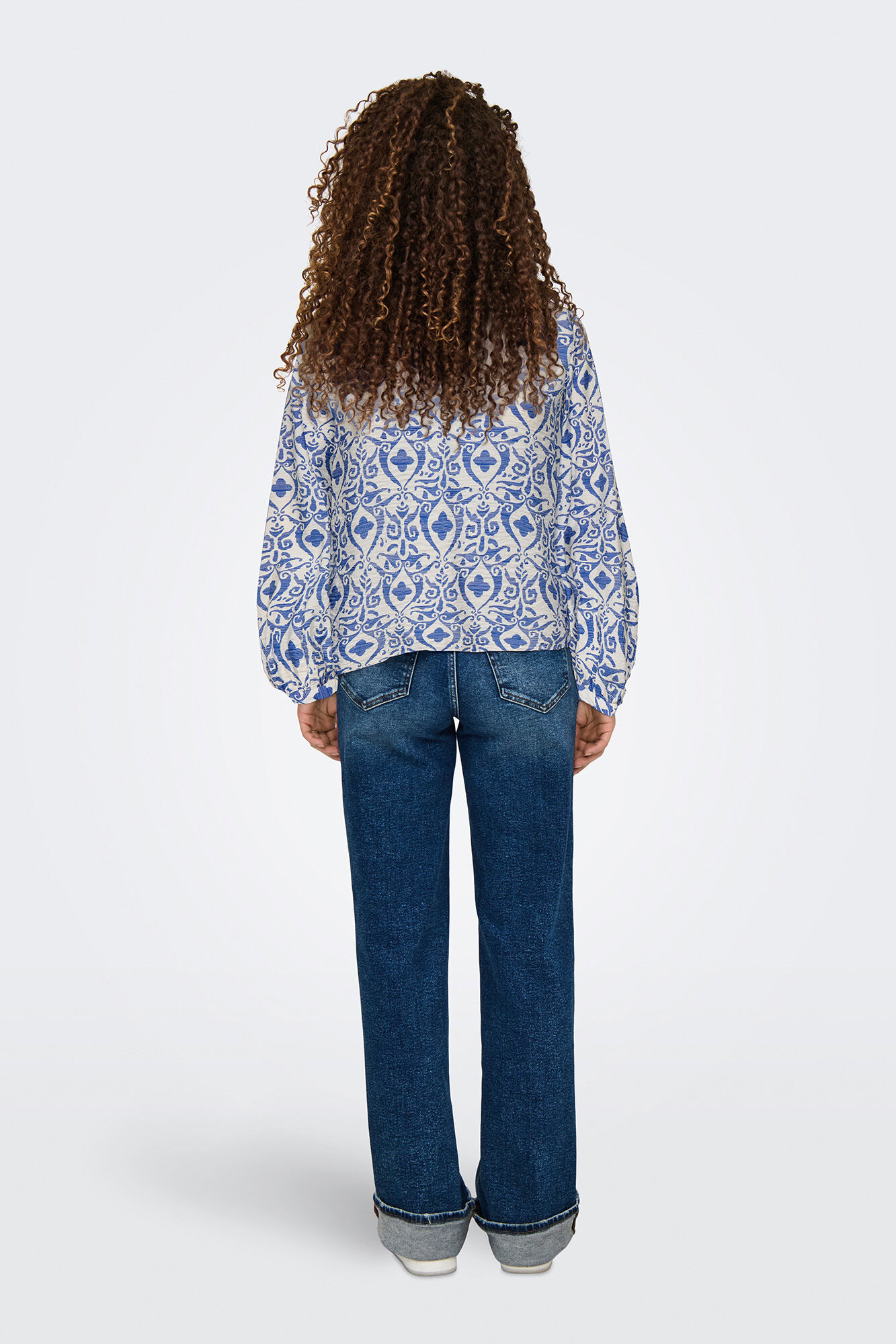 JDY Camisa de manga larga y cuello de pico