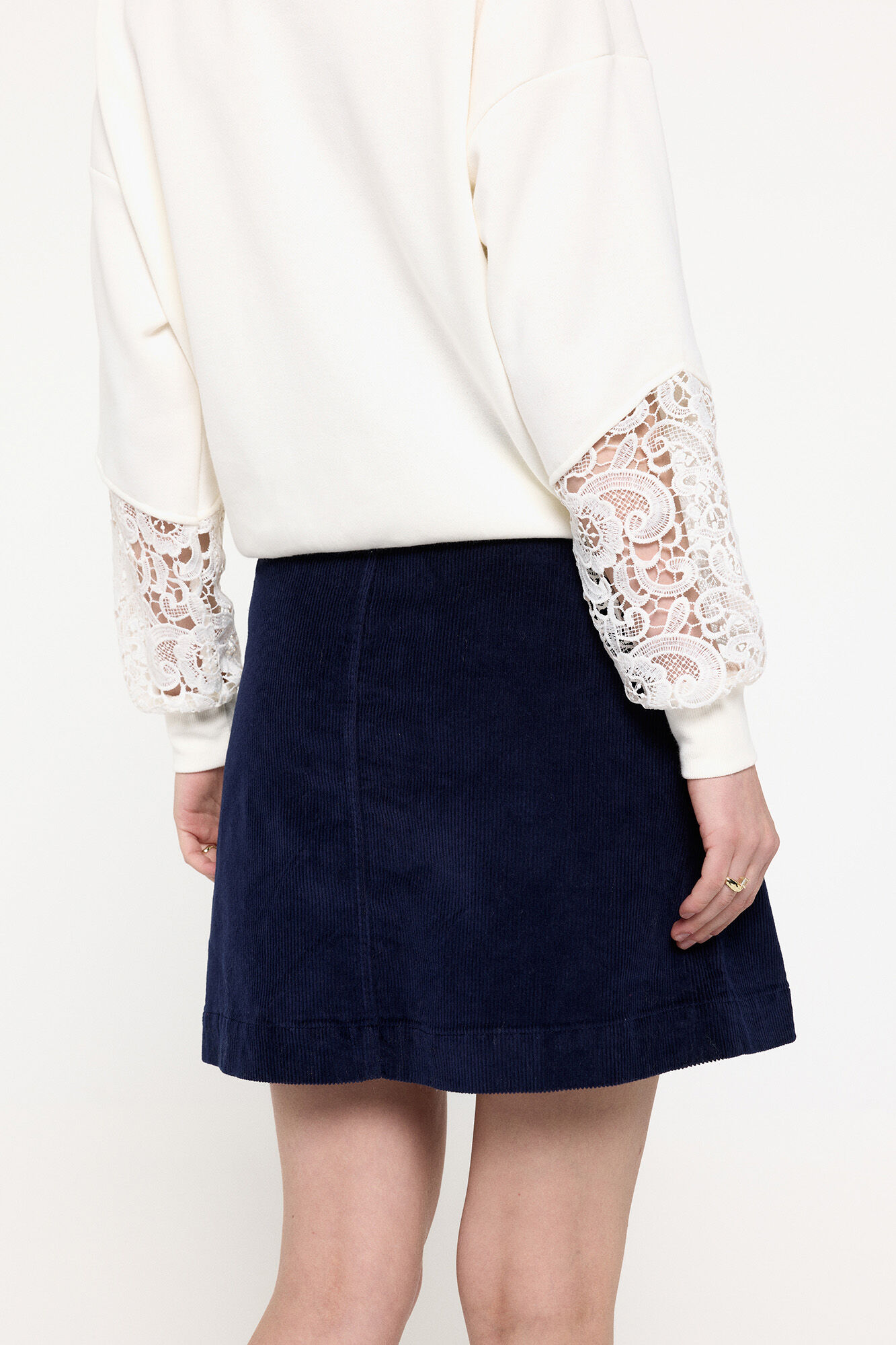 Pieces Falda corta de pana