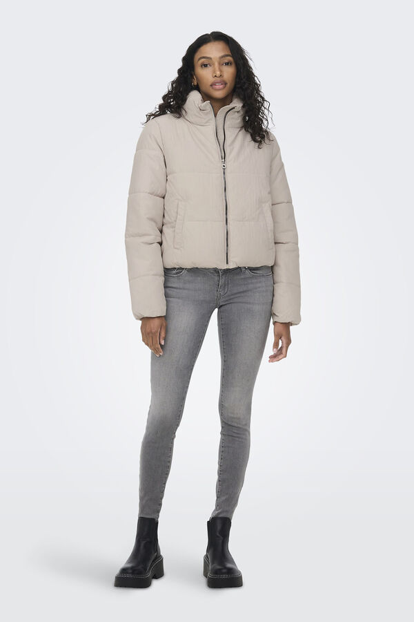 Only Sobretudo curto acolchoado cinzento