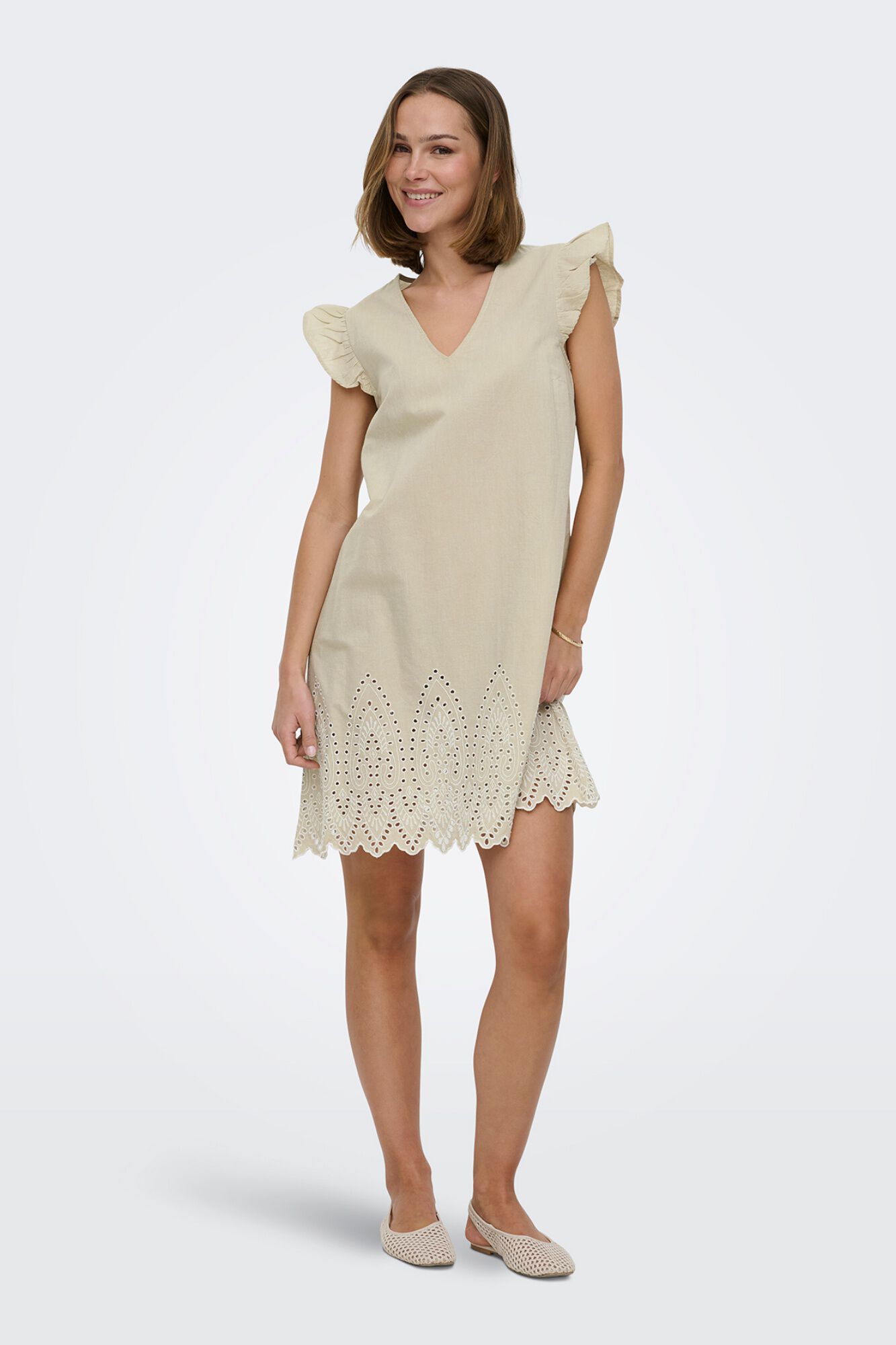 Only Vestido corto detalle bordado