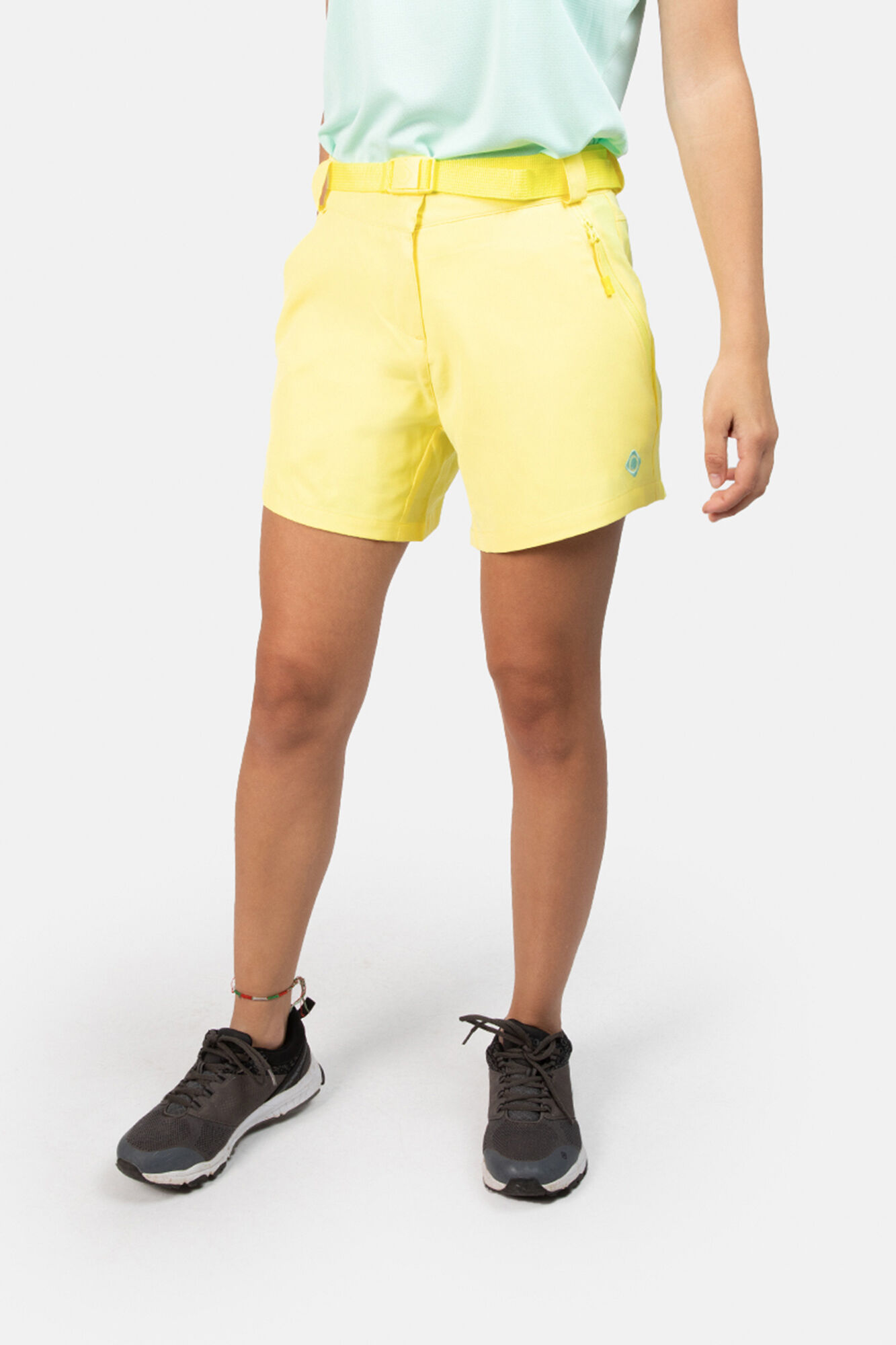 Izas Pantal&oacute;n corto de senderismo para mujer Bielsa II