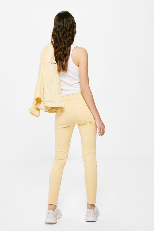 Springfield Jeans Slim Cropped Eco Dye amarillo