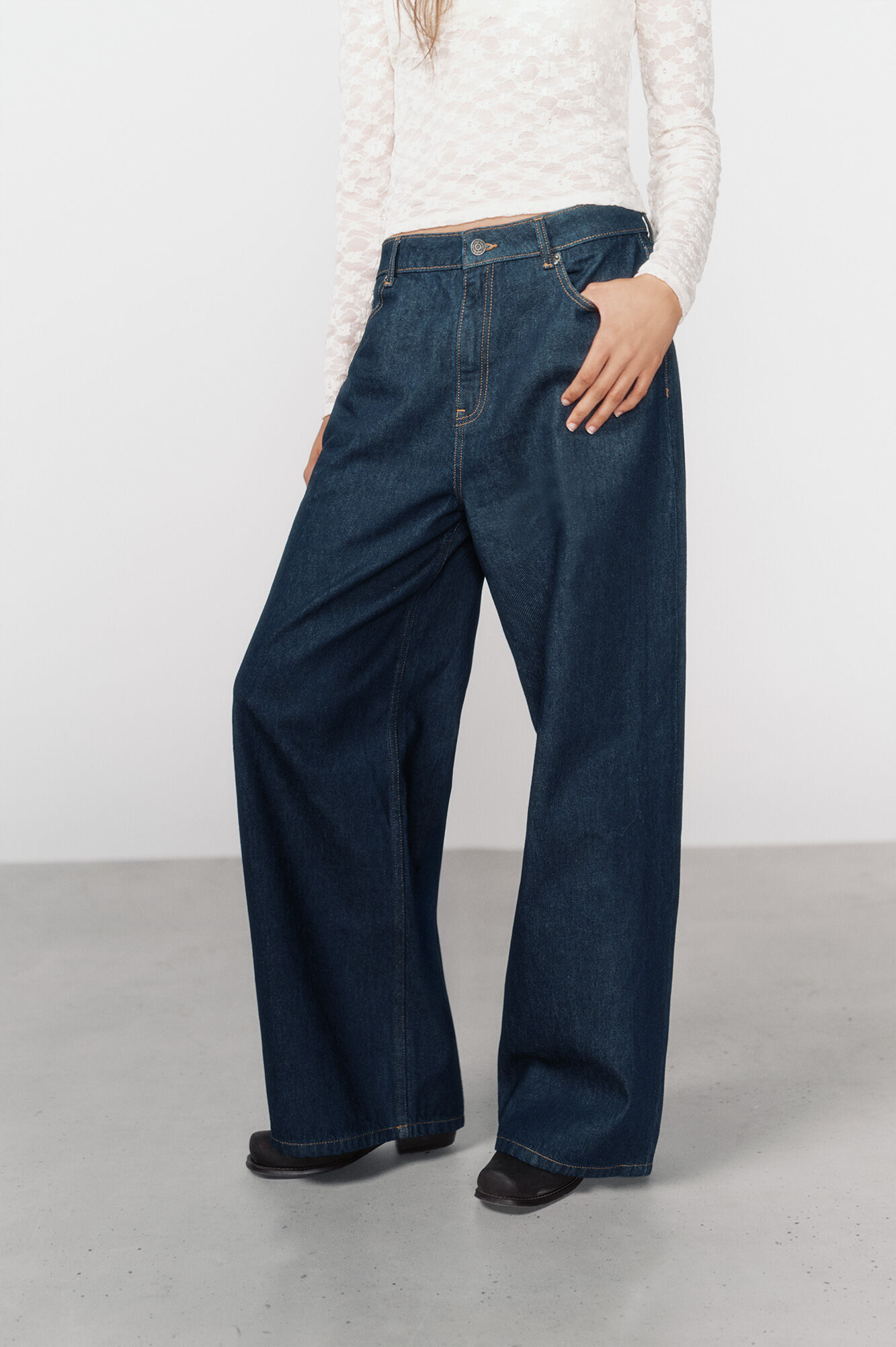 High Spirits Jeans Glide