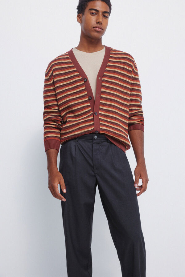 Springfield Pantal&oacute;n recto pliegues wide straight fit gris