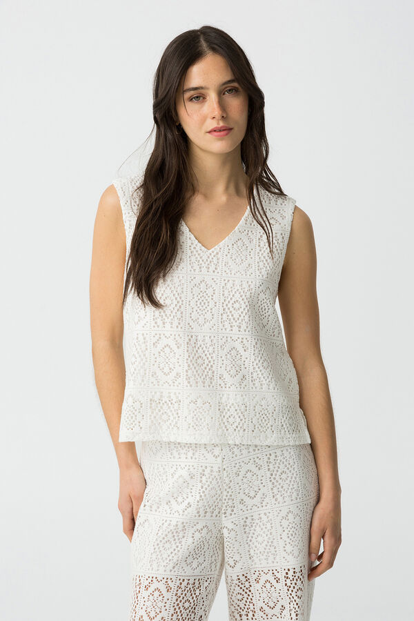 Tiffosi Blusa Bordada Inglesa con Apertura blanco