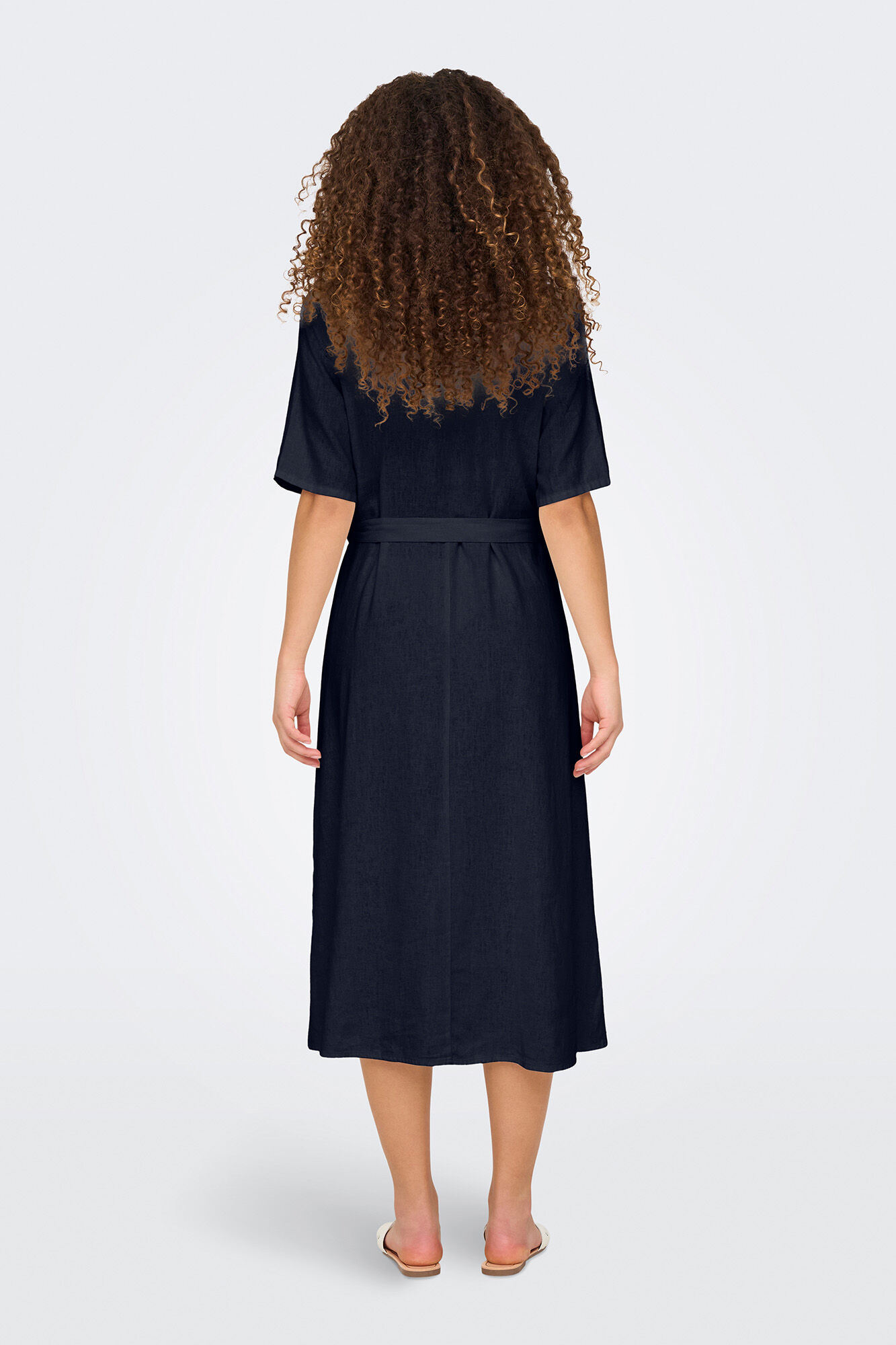 JDY Vestido midi camisero de lino con cintur&oacute;n