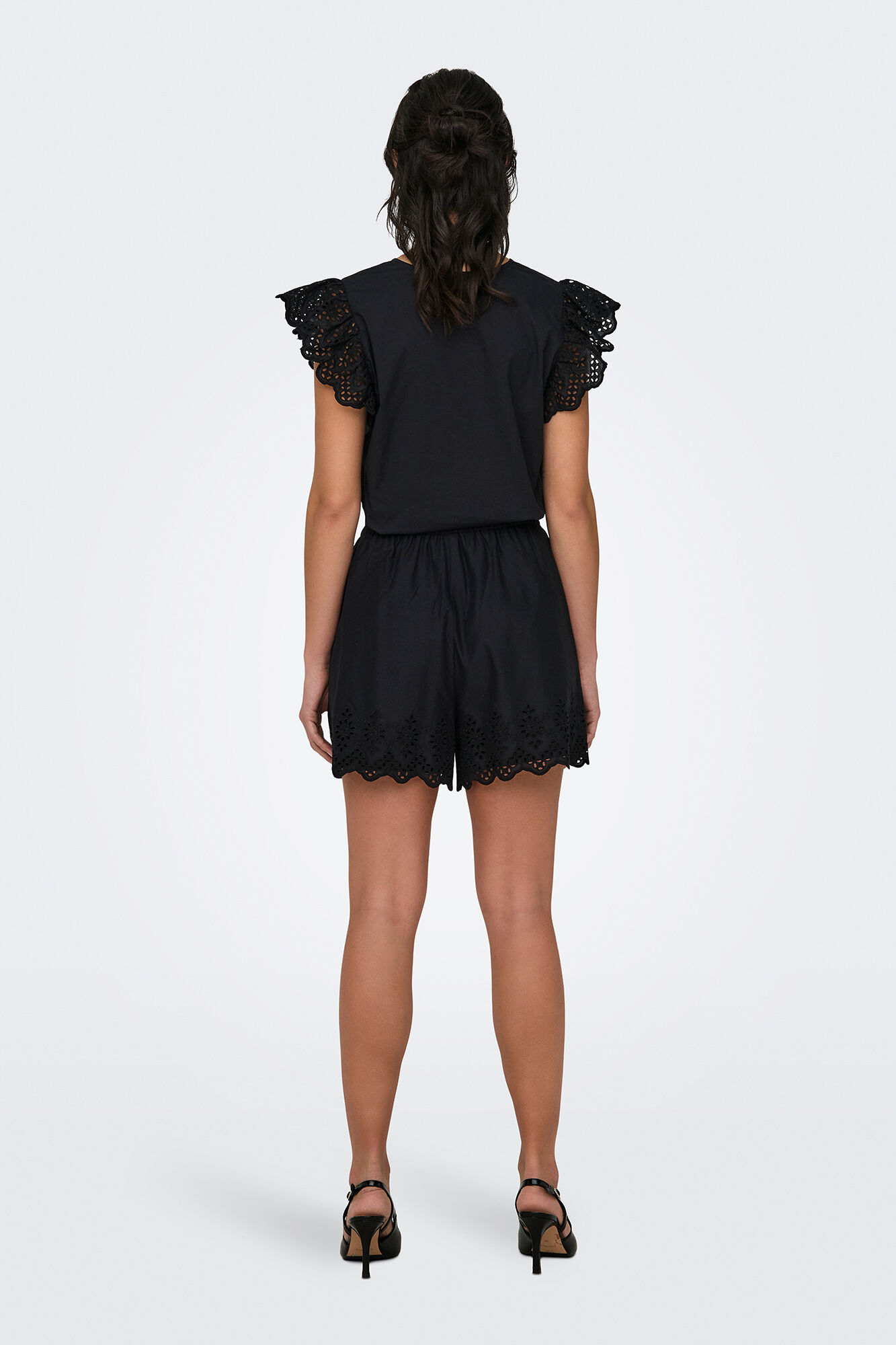 Only Short loose fit