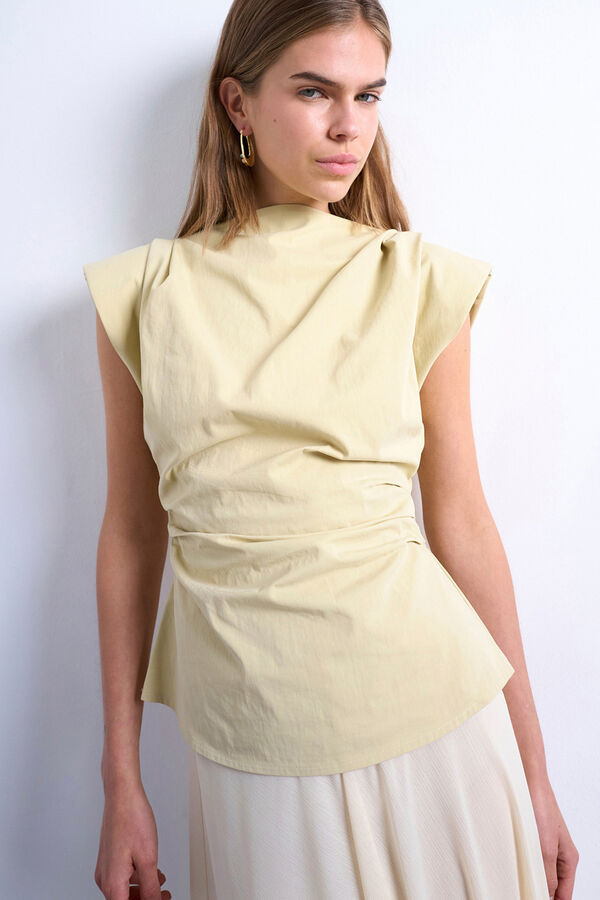 Topshop Top b&aacute;sica de manga curta cru