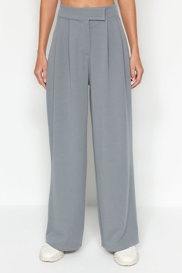 Trendyol Pantalones de punto gris