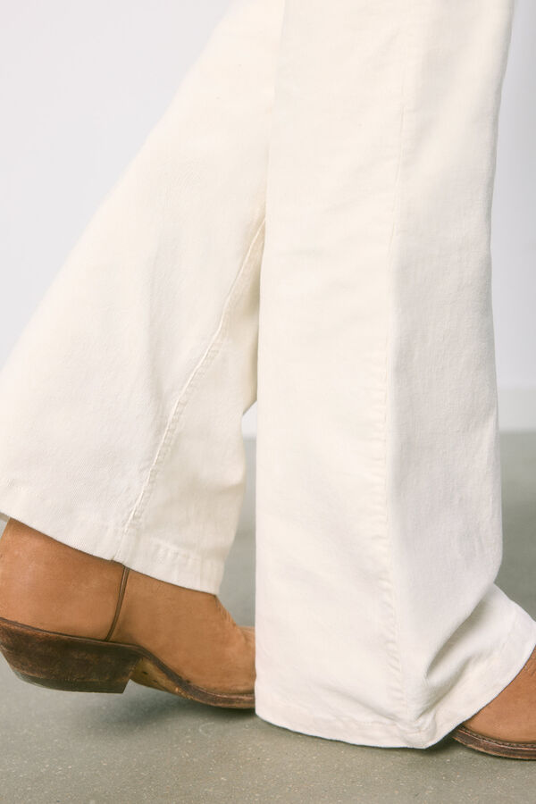 High Spirits 0015 JEANS FLARE bege