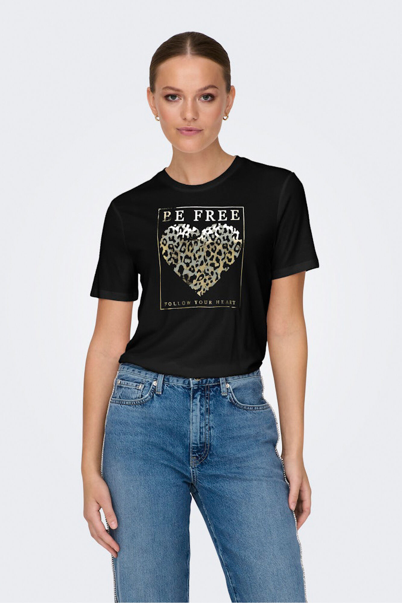 Only T-shirt com desenho frontal 