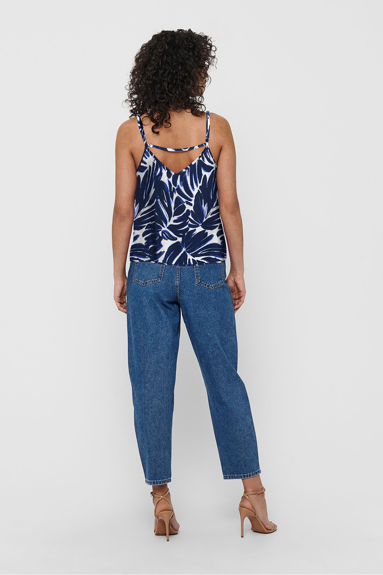 Only Top de tirantes cuello V