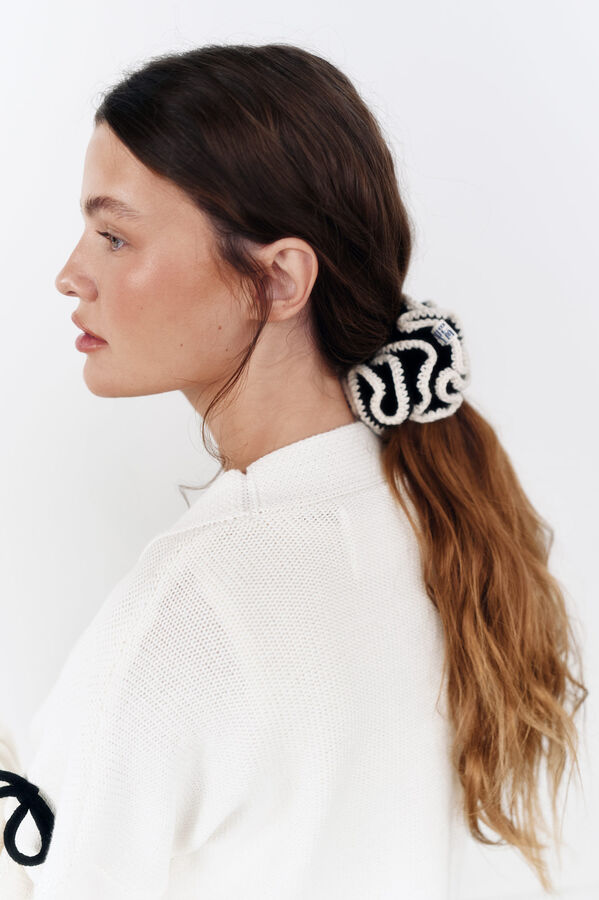 High Spirits Cardigan "Pétalas geladas"  bege