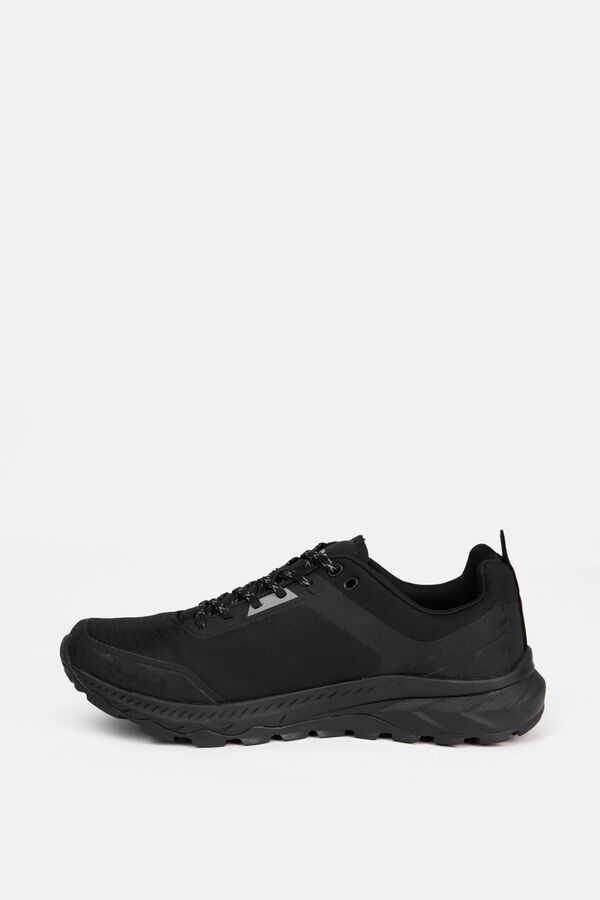 Izas Zapatilla de senderi negro