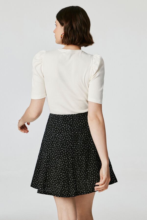 Pieces Top de algod&oacute;n de manga corta. blanco