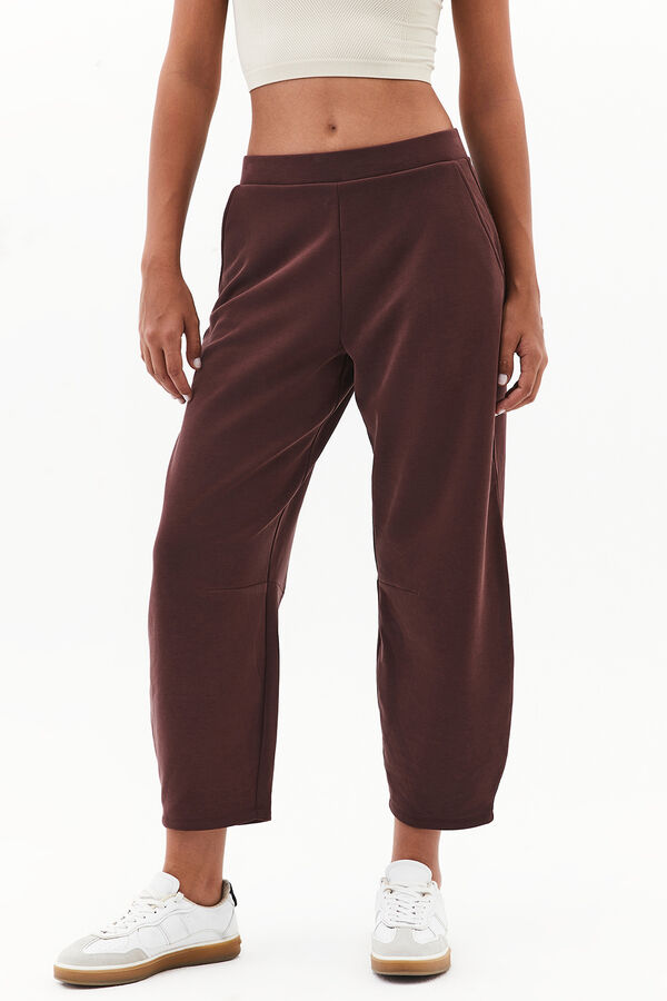 Oxxo Pantal&oacute;n recto marr&oacute;n