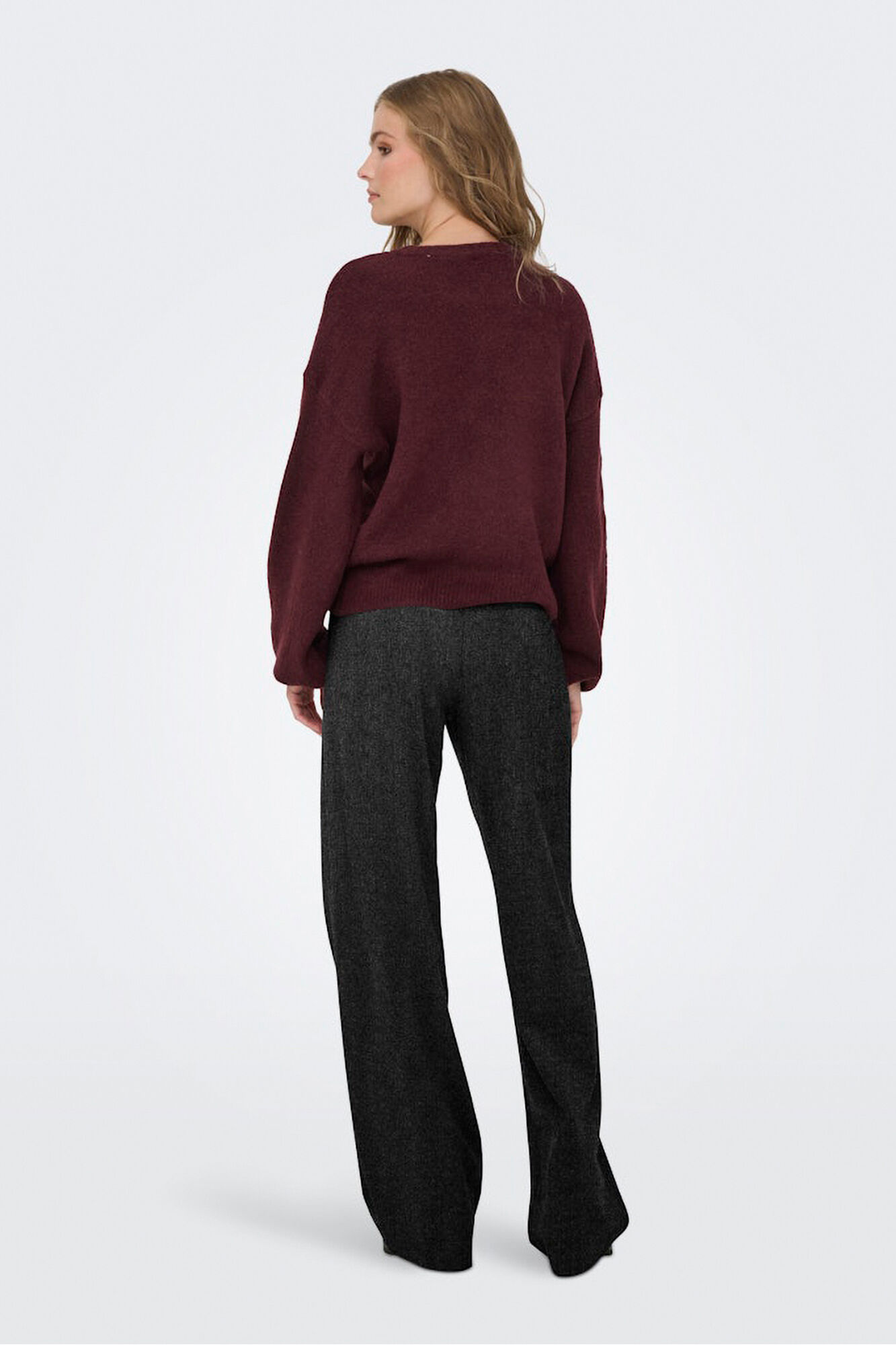 Only Pantal&oacute;n recto de pinzas