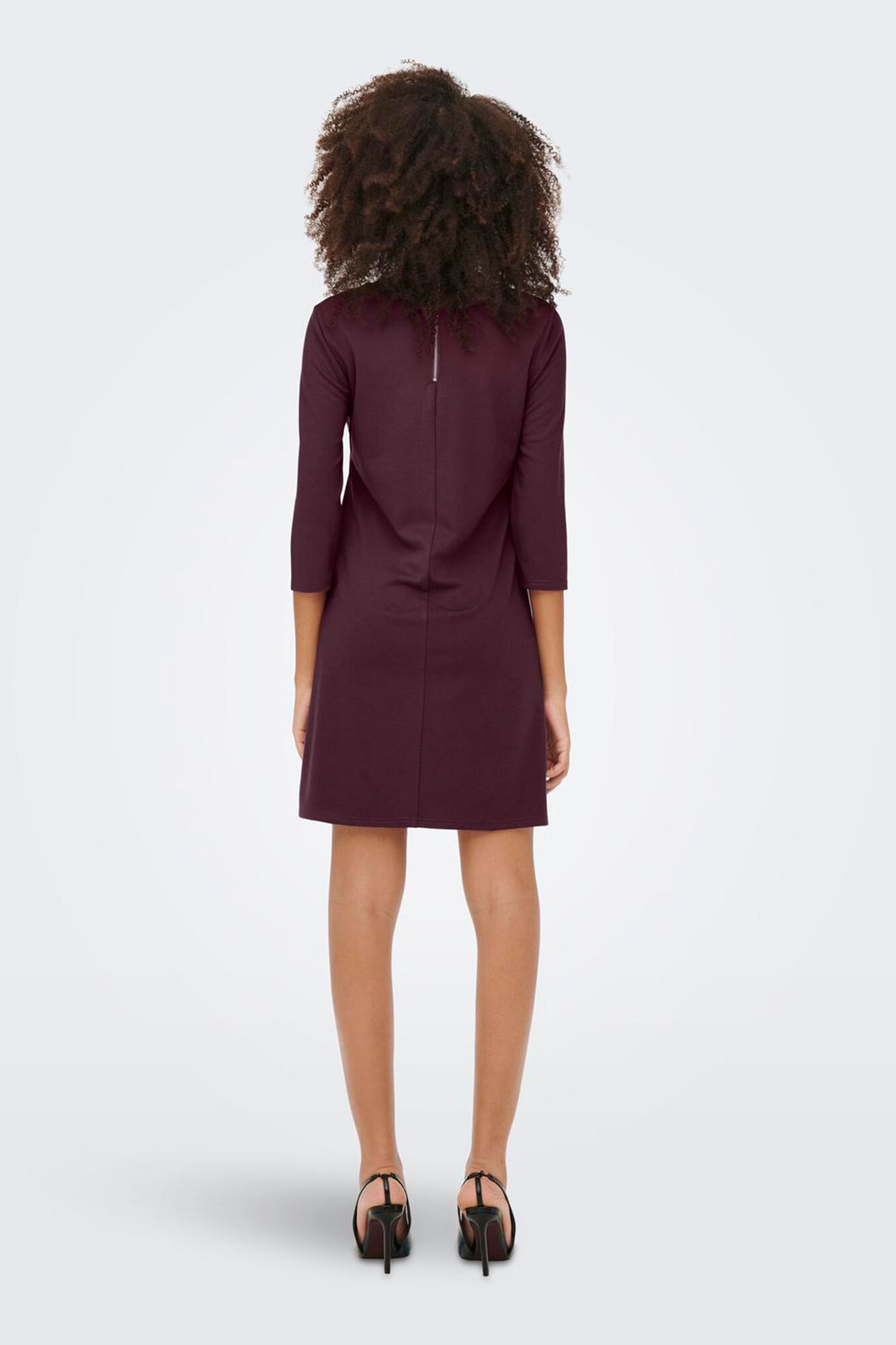 Only Vestido corto de manga media