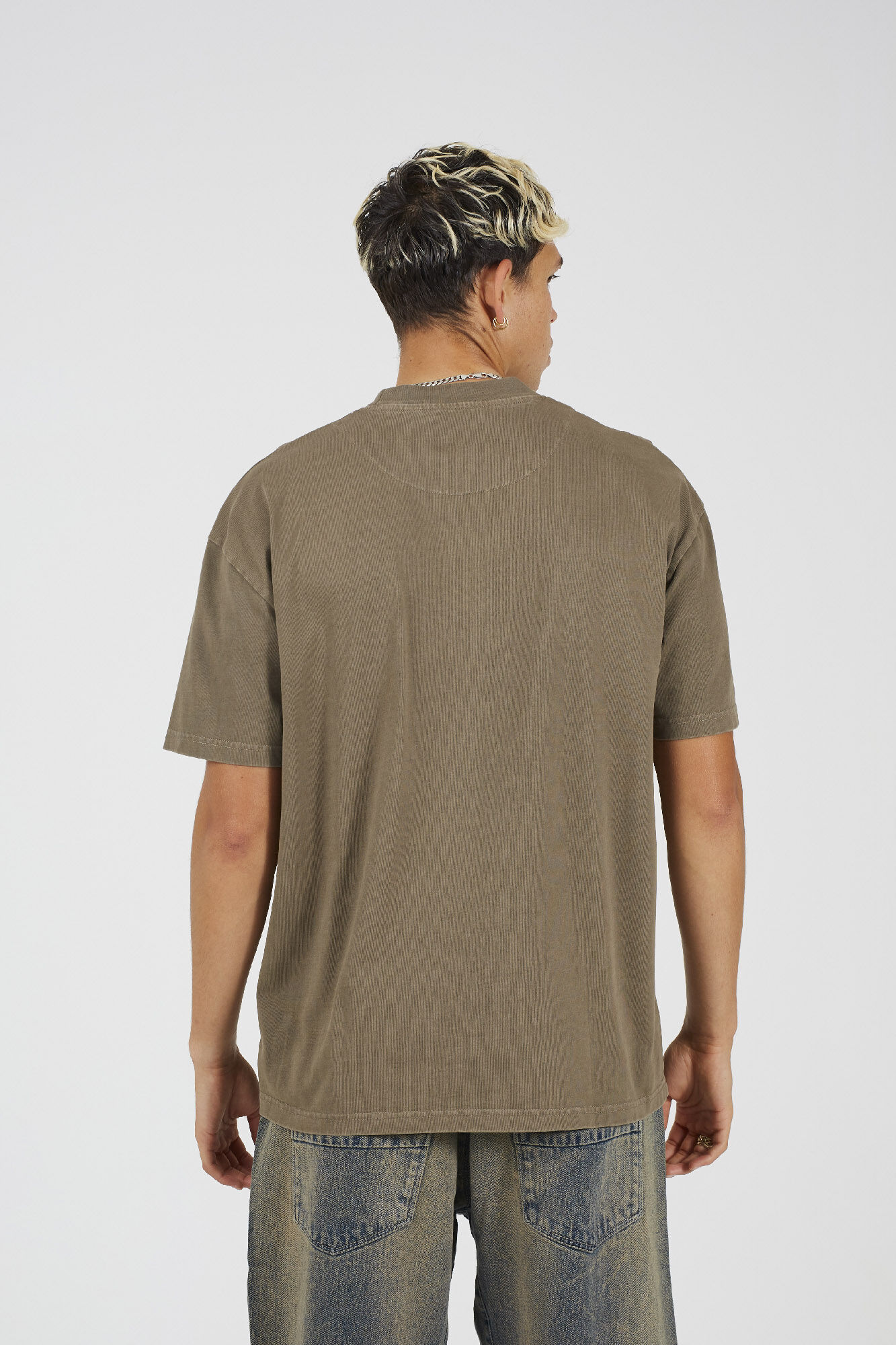 Brave Soul Camiseta oversize con manga corta