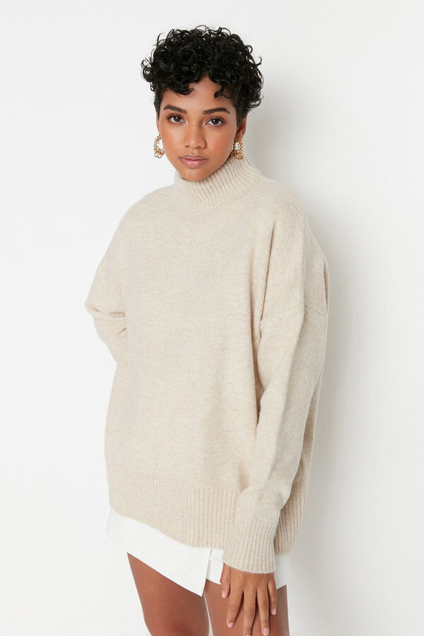 Trendyol Camisola de malha cinzento