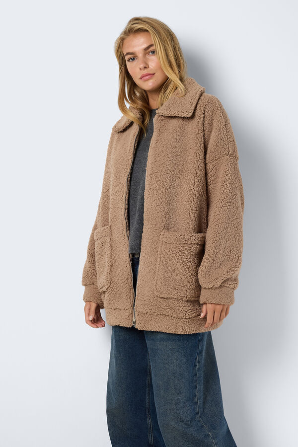 Noisy May Abrigo de peluche con cierre de cremallera nude