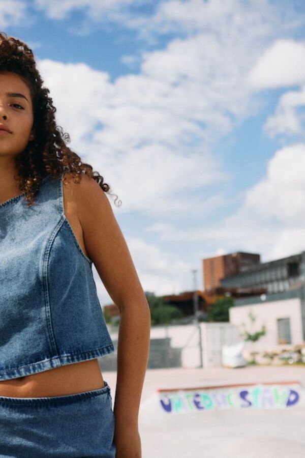 Noisy May Saia jeans curta com folho azul