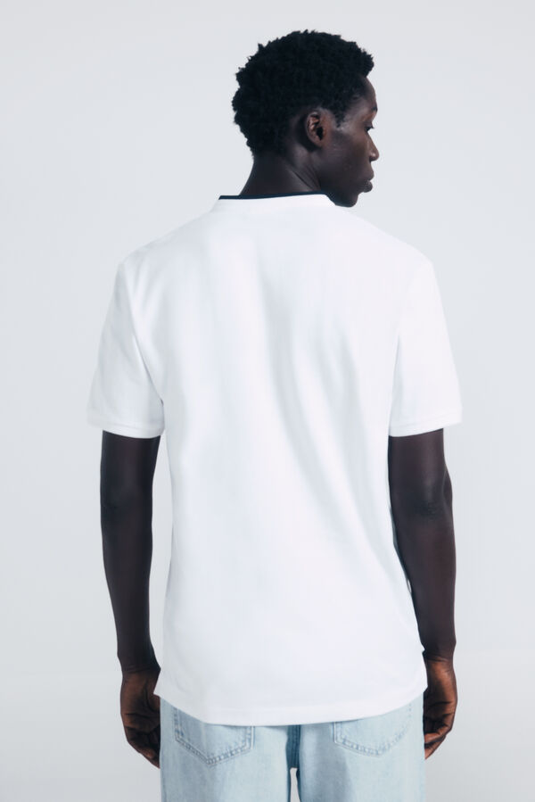 Springfield Polo piqu&eacute; cuello mao slim fit blanco