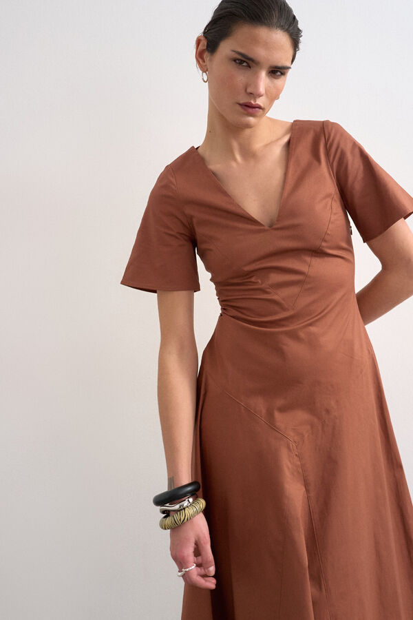 Topshop Vestido comprido mangas bal&atilde;o castanho